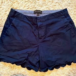 Banana republic womens shorts.